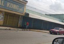 85% de los comercios en Valencia no abrieron sus puertas este martes