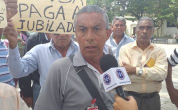 Jubilados de Pdvsa exigen pagos de sus fondos de pensiones