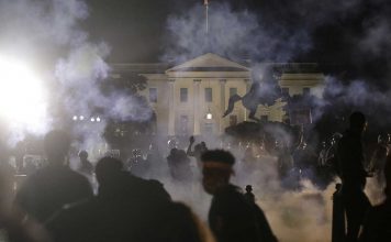 Olympo bajo fuego: Trump dice que «izquierda radical» y «terroristas domésticos» generan caos en EE.UU