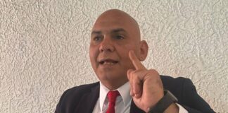 António Ecarri promete un nuevo liderazgo para reemplazar el caudillismo