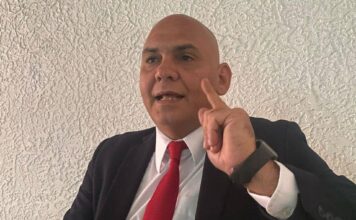António Ecarri promete un nuevo liderazgo para reemplazar el caudillismo