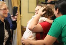 Niña Maikelys Espinoza regresó a Venezuela en vuelo de repatriación de EEUU