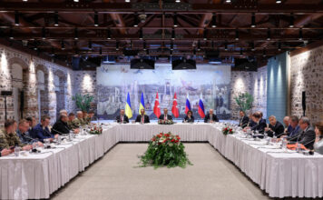 Rusia y Ucrania acuerdan intercambiar a mil prisioneros de cada bando