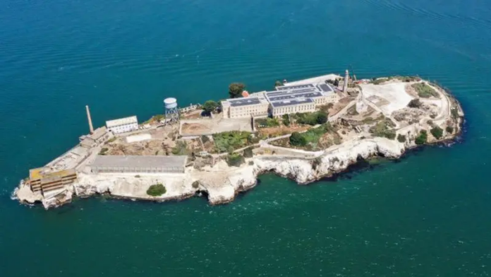 Donald Trump ordenó reabrir la prisión de Alcatraz