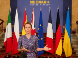 Ministros europeos amenazan a Rusia con más sanciones y le reclaman avances en negociaciones con Ucrania