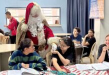 UTS Valencia recibió la Navidad con el tradicional encendido del árbol Navidad